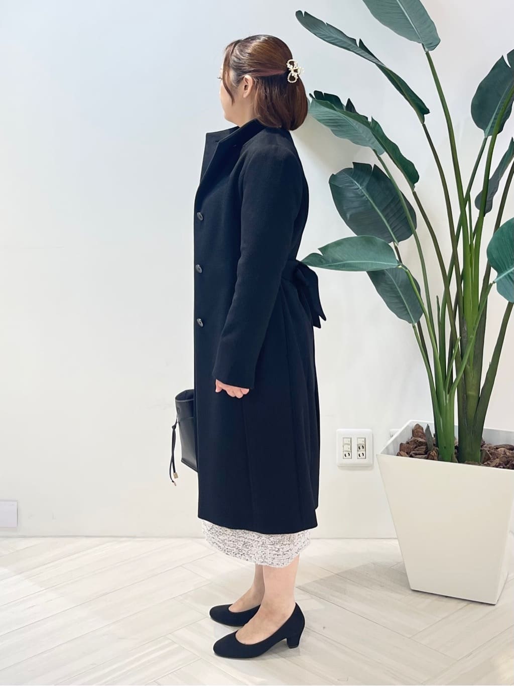 Tomoさんの「UNTITLED｜【カシミヤ混／日本製】Iラインスタンドウィングカラーコート」を使ったコーディネート