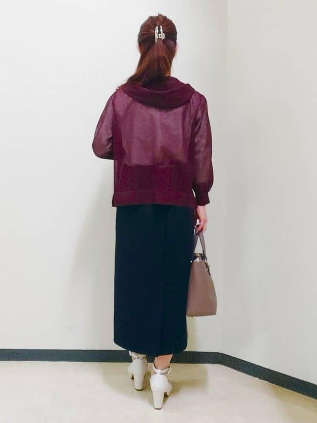 花さんの「Reflect｜【寒暖差対策に◎／手洗い可／旅行や通勤に】フード付きシアーカーディガン」を使ったコーディネート