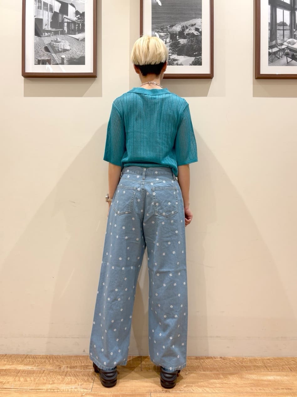 Ayumiさんの「SHOO･LA･RUE｜【洗える/S-LL】大人のシアー感 キラキラ リブニット」を使ったコーディネート
