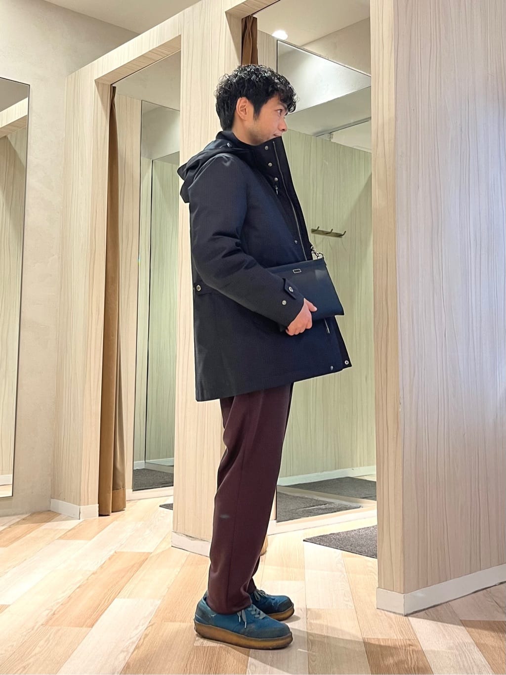 URAさんの「TAKEO KIKUCHI｜【3WAY】グレンチェック ダウンライナー ブルゾン」を使ったコーディネート