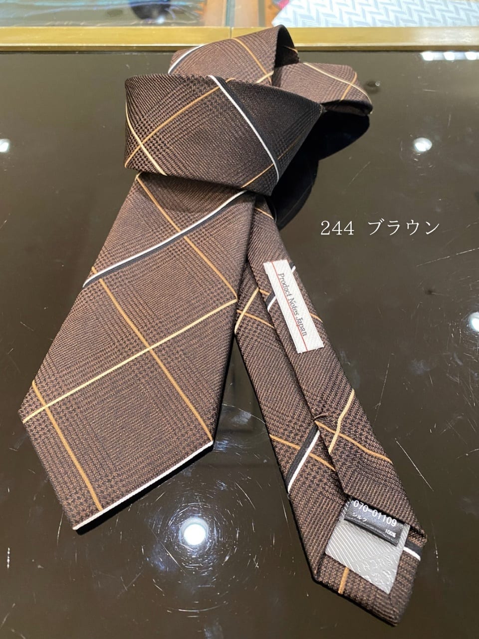 小南大和さんの「TAKEO KIKUCHI｜【Made in JAPAN】番千鳥ウィンドペン柄 ネクタイ」を使ったコーディネート