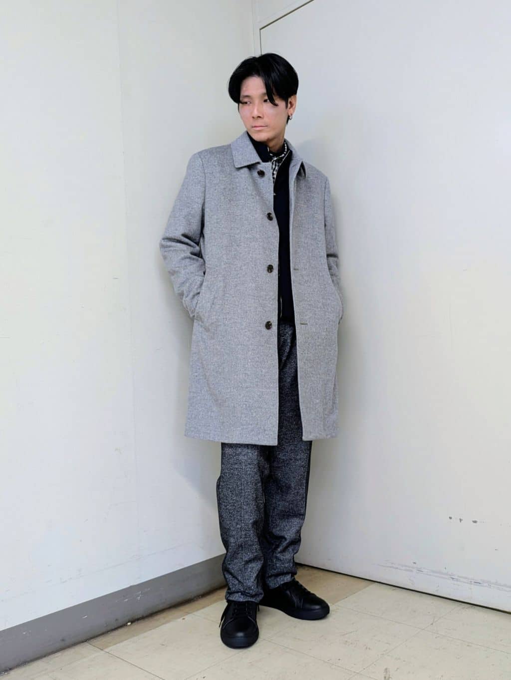 ryoさんの「TAKEO KIKUCHI｜カシミヤブレンド ビーバー調ステンカラーコート」を使ったコーディネート