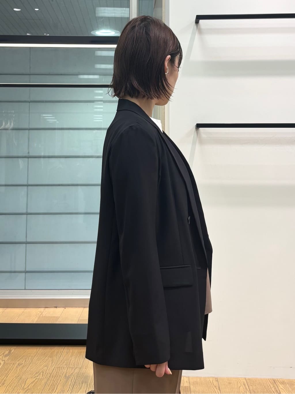 asamiさんの「INDIVI｜【セットアップ可能】ビスチェレイヤード風トップス」を使ったコーディネート