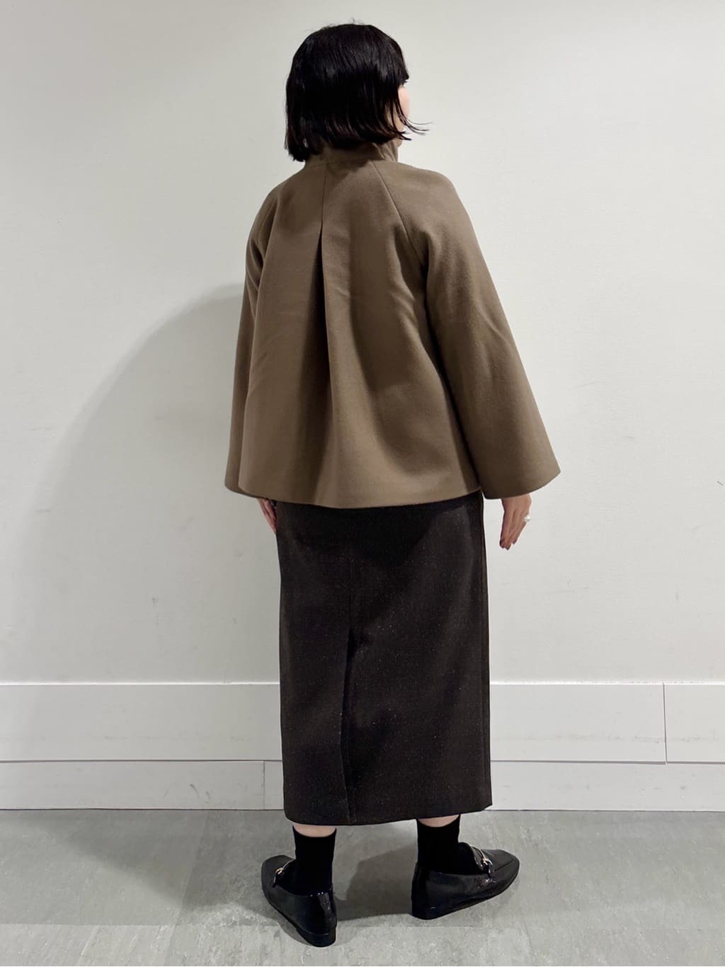 モエカさんの「UNTITLED｜【着回しが効く／オンオフアウター】ウールショートコート」を使ったコーディネート