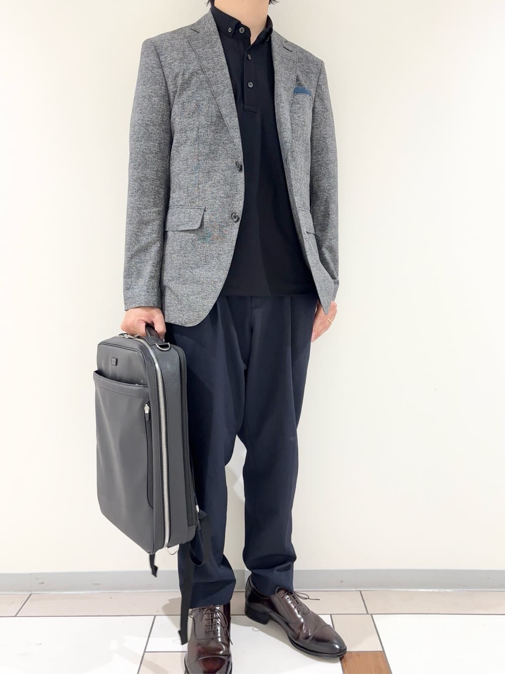 及川さんの「TAKEO KIKUCHI｜【抗菌防臭】COOL DOTS（R）ドビープリント ジャケット」を使ったコーディネート