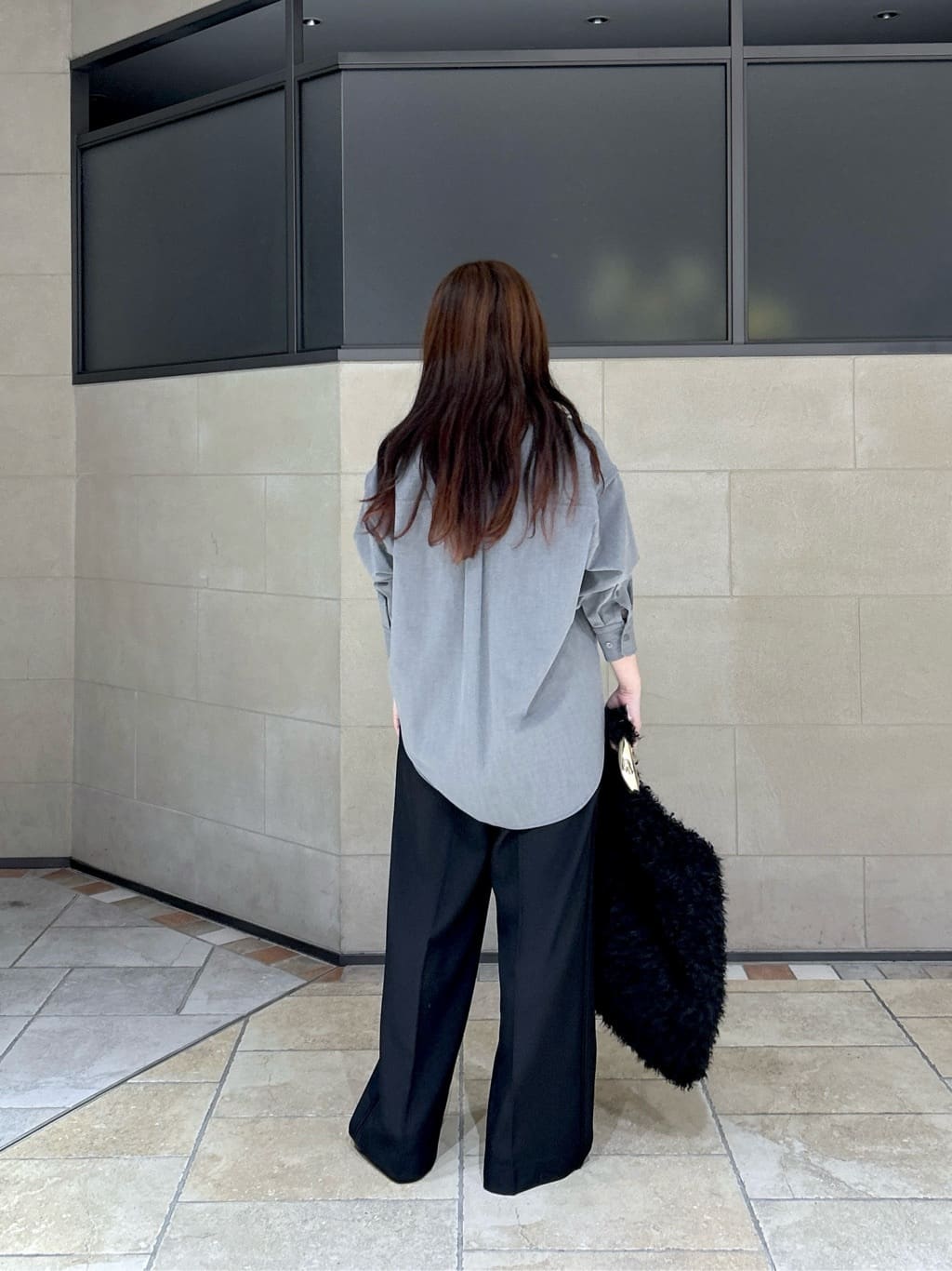よねさんの「INDIVI｜Comfy SET UP｜イージーストレートワイドパンツ【セットアップ対応／通勤/カセット服】」を使ったコーディネート