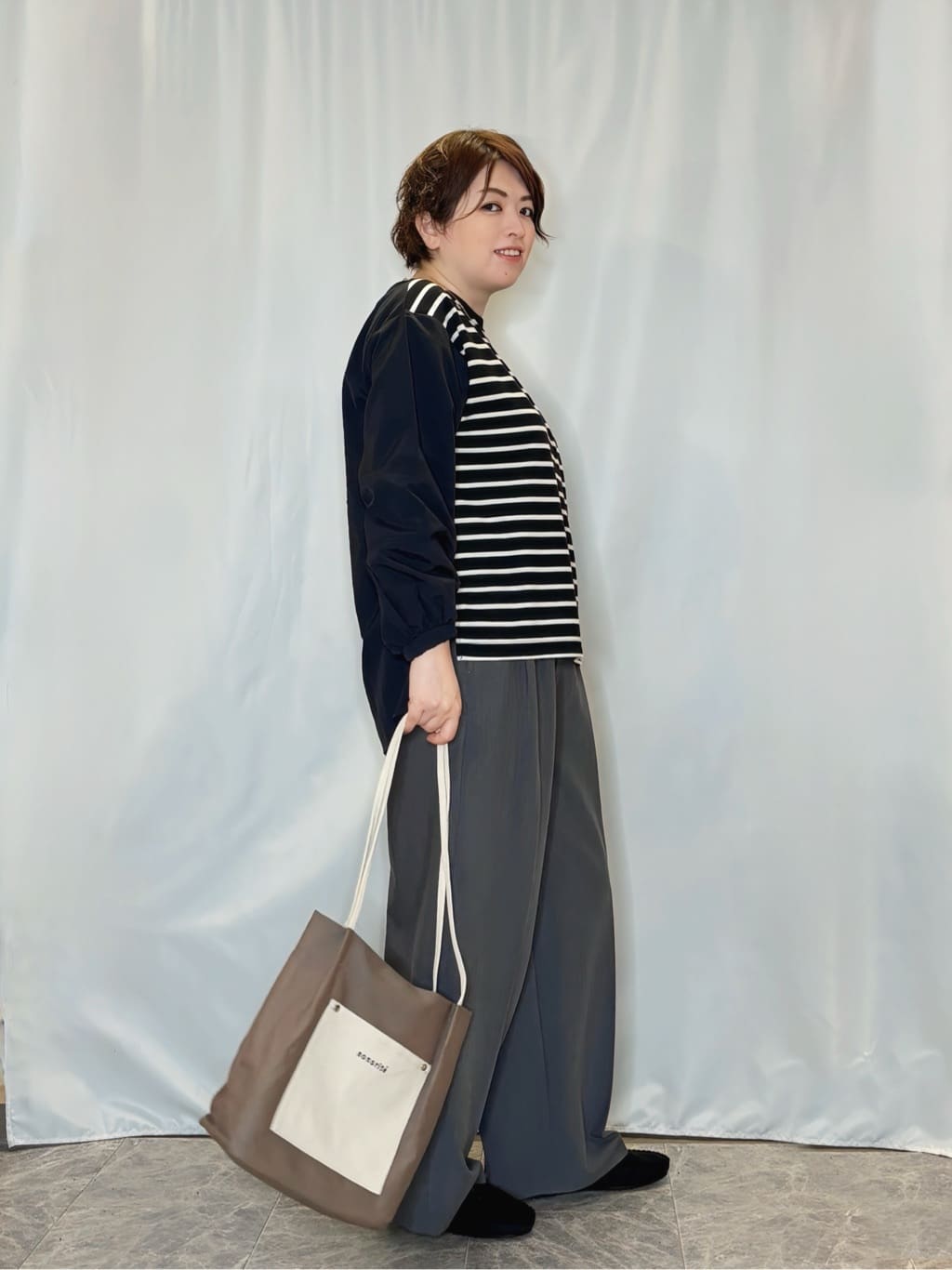 たみさんの「SHOO･LA･RUE｜【S-LL】インせず決まる 背中タック入り パフ袖トップス」を使ったコーディネート