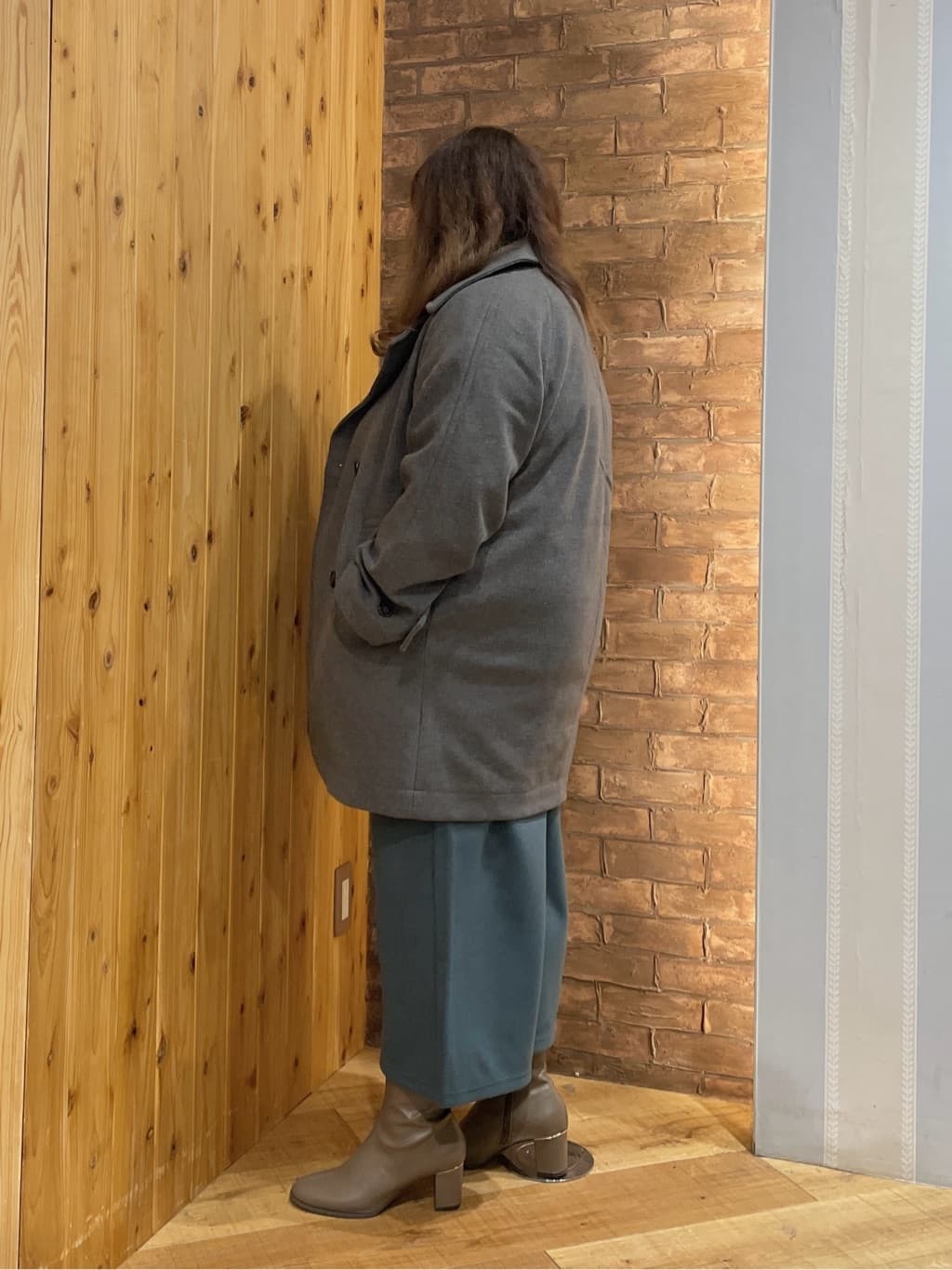 Risaさんの「SHOO･LA･RUE｜【洗濯機可】美脚見え あったか圧縮ニット ガウチョパンツ」を使ったコーディネート
