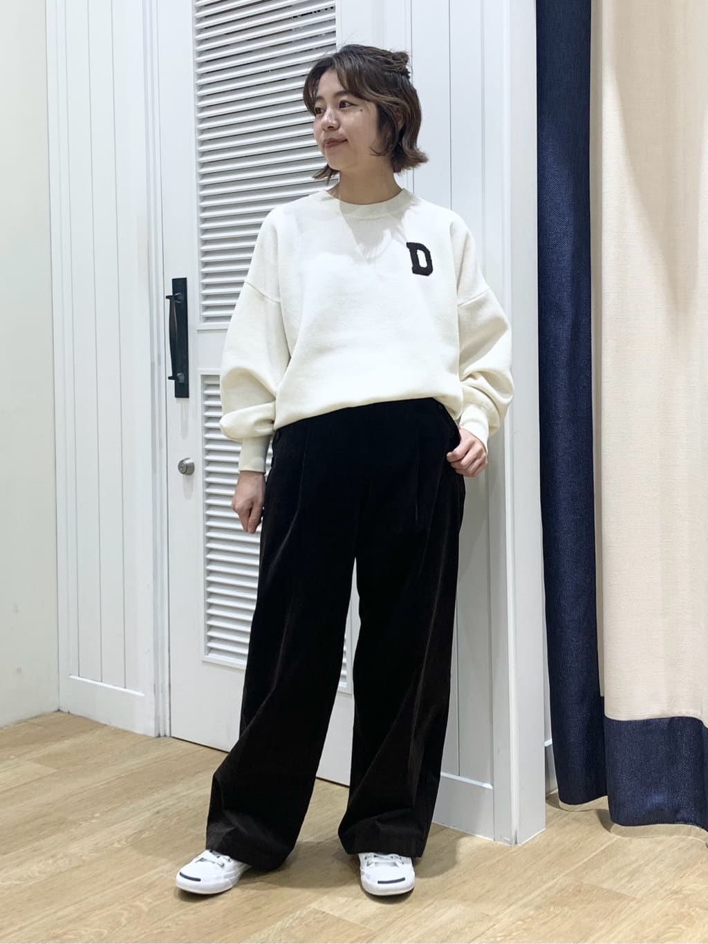 IMARIさんの「Dessin｜【洗える】Dサガラ刺繍ワッペン付きニット」を使ったコーディネート