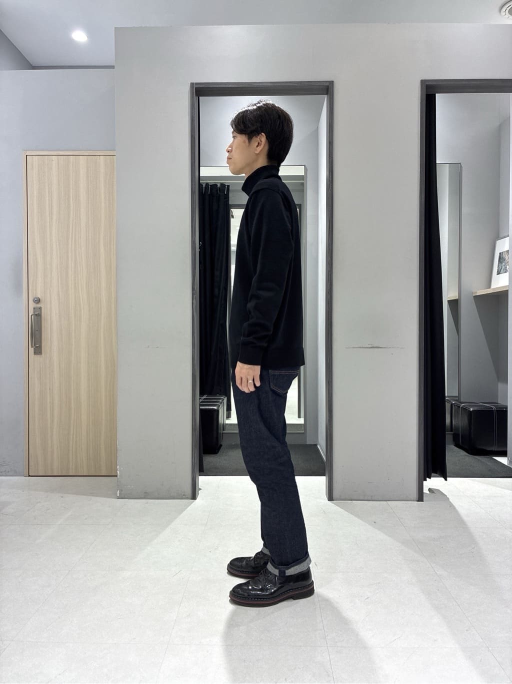 わいずみさんの「TAKEO KIKUCHI｜カシミヤブレンド ビーバー調ピンヘッドスタンドカラーコート」を使ったコーディネート