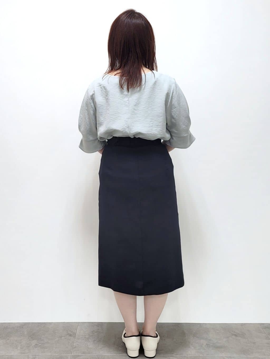 kinaさんの「index｜《8色展開／XS-LLサイズ》タックパフスリーブブラウス【洗濯機洗い可／吸水速乾／防シワ／抗ピル】」を使ったコーディネート