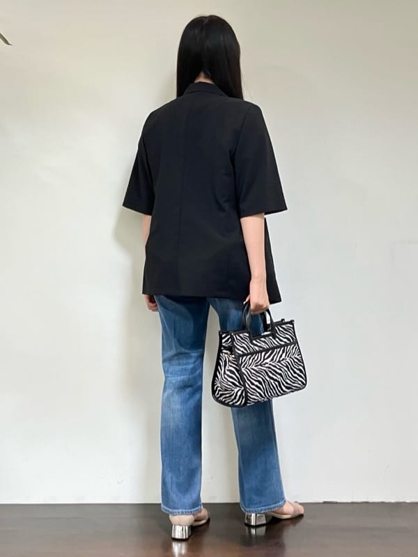 カレンさんの「UNTITLED｜【CHIGNON】別注 ミニ裏毛フレンチスリーブプルオーバー」を使ったコーディネート