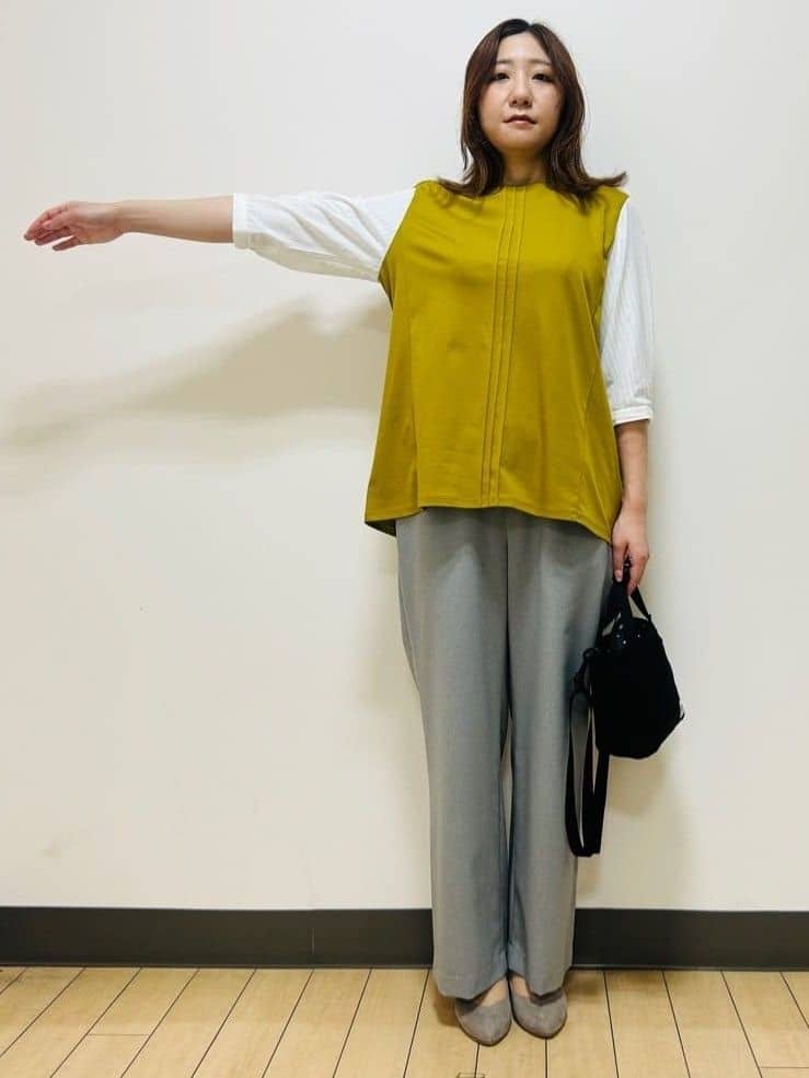 miiiさんの「Reflect｜【撥水加工で裾が汚れにくい◎／ウエスト総ゴム】ワイドストレートパンツ」を使ったコーディネート