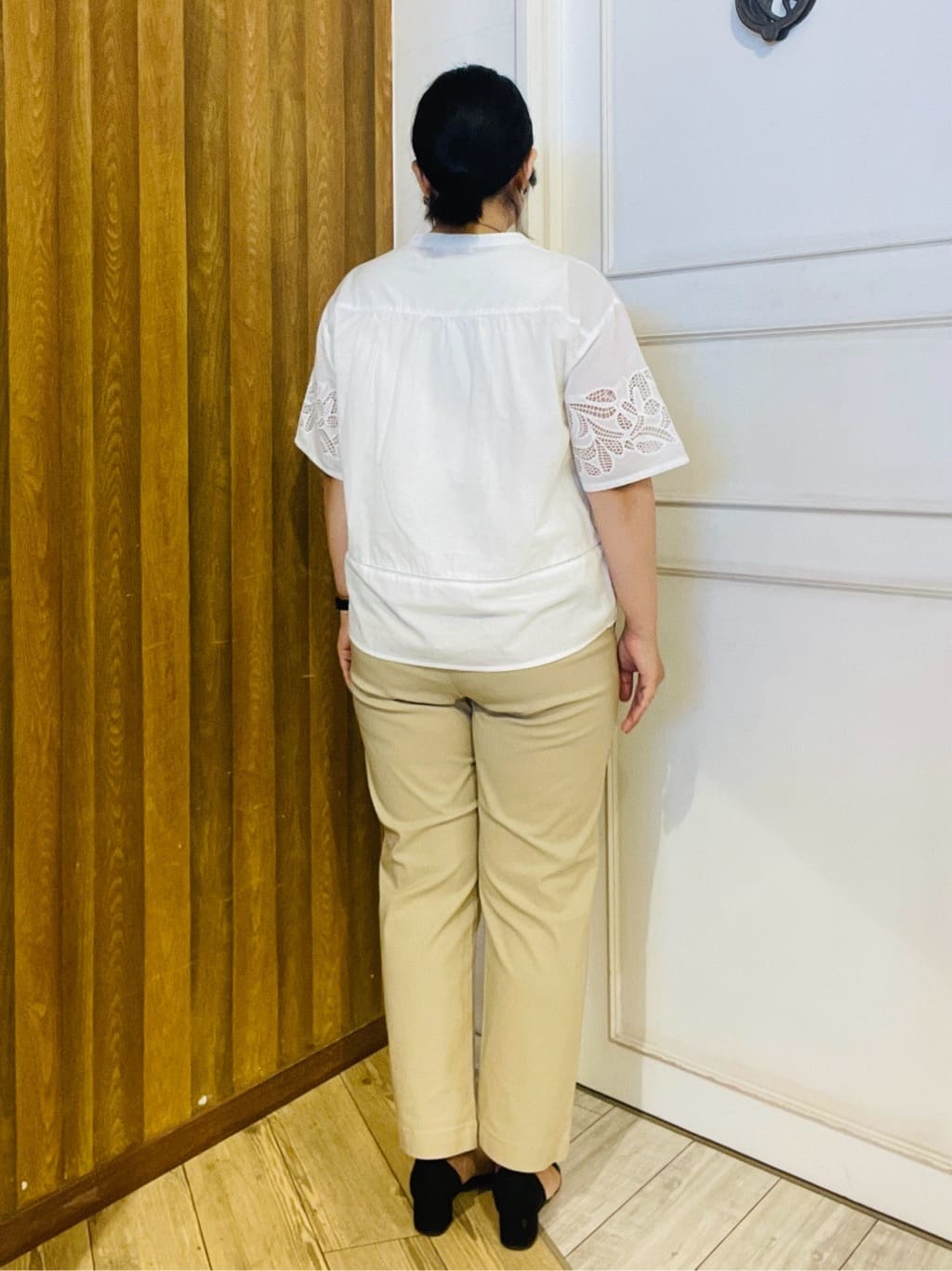 すーさんの「SHOO･LA･RUE｜【S-LL/6分袖】レースデザインで華やか見え お袖刺繍ブラウス」を使ったコーディネート