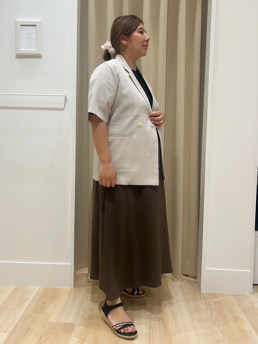 ゆうmamaさんの「grove｜軽やかに羽織れて、きちんと見え ハーフスリーブテーラードジャケット」を使ったコーディネート