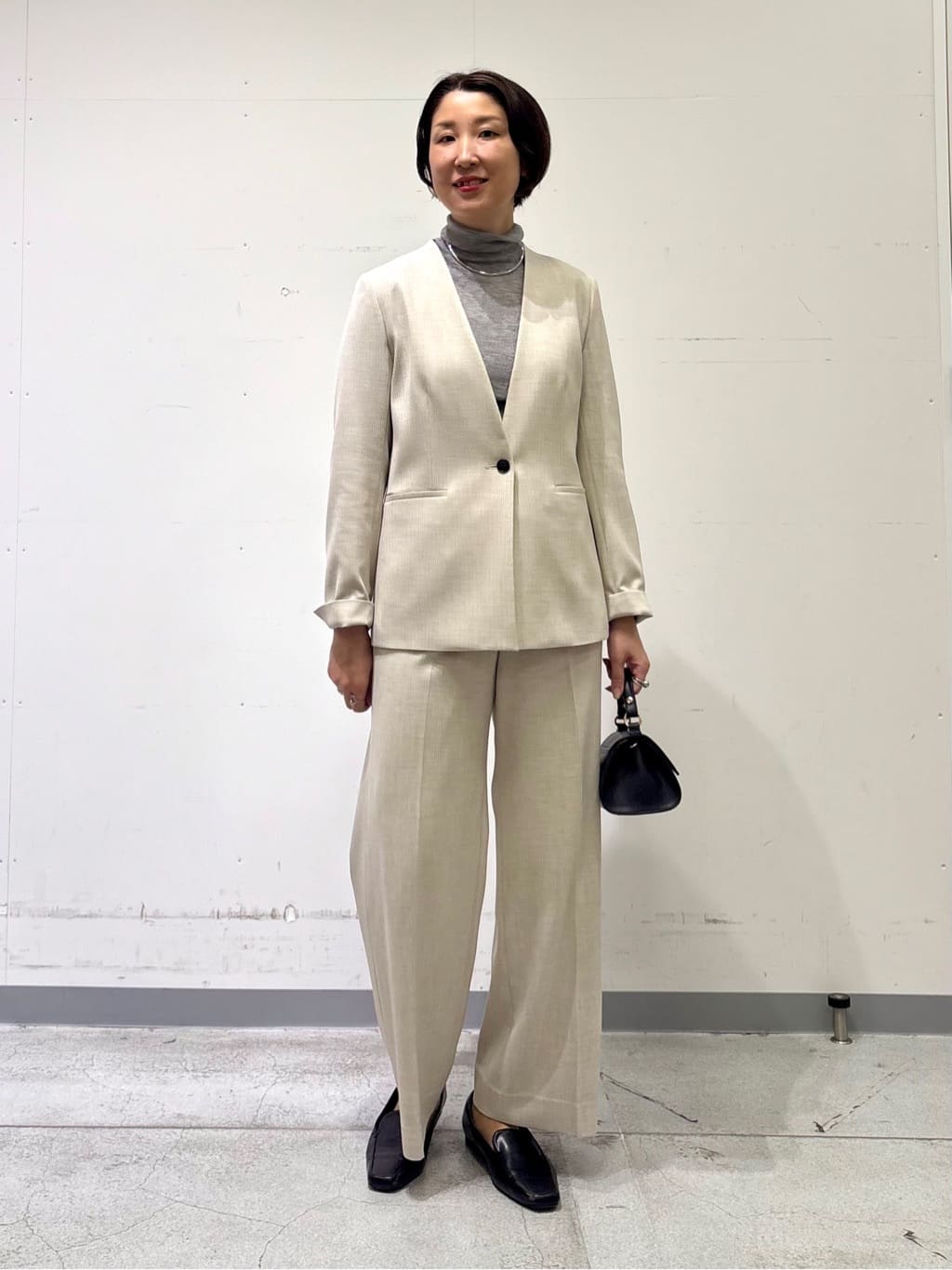 yuriさんの「INDIVI｜【トレンド／スタイルアップ】ストレッチコンビネゾン」を使ったコーディネート