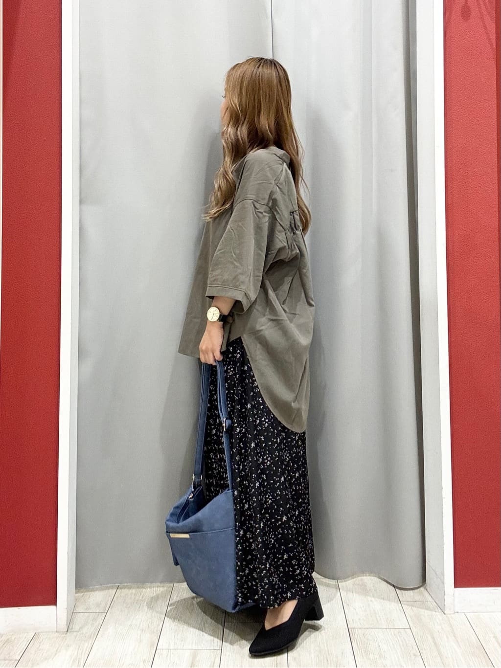 shioさんの「SHOO･LA･RUE｜【S-LL/洗濯後しわになりにくい】バックギャザーがアクセント スッキパーブラウス」を使ったコーディネート