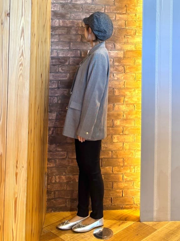 mieさんの「SHOO･LA･RUE｜【S-LL】美しく見せる ボートネックロンT」を使ったコーディネート