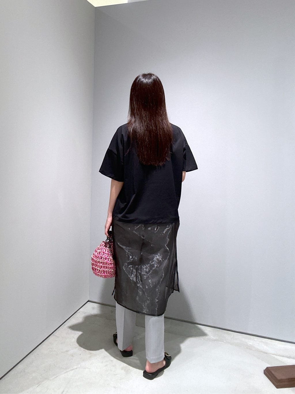Renoさんの「INDIVI｜シアードッキングTシャツ」を使ったコーディネート