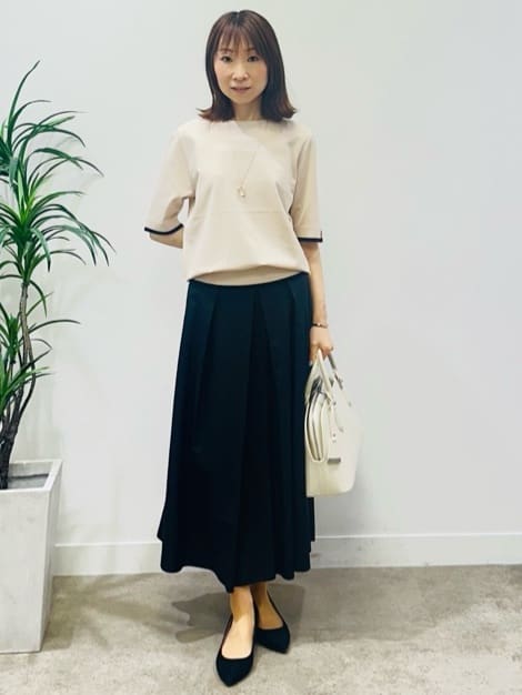 Miwaさんの「UNTITLED｜【アンサンブル可/薄手/洗える】5分袖クルーニット」を使ったコーディネート