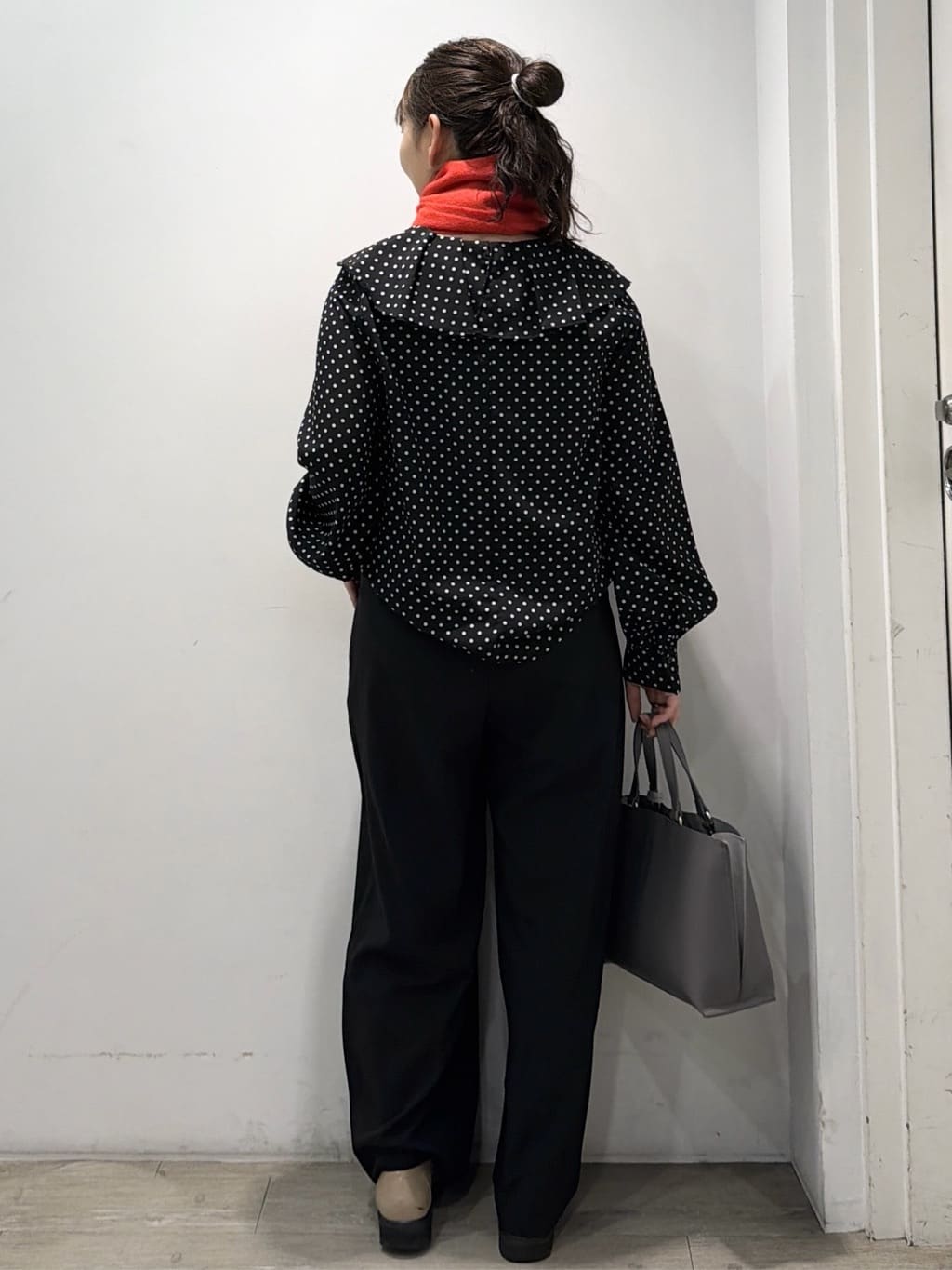 sumicaさんの「OPAQUE.CLIP｜タックデザインワイドパンツ【洗濯機OK】」を使ったコーディネート