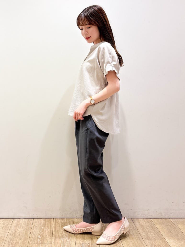 ayaさんの「index｜《7色展開／XS-LLサイズ》タックスリーブスキッパーブラウス【洗濯機洗い可／吸水速乾／抗ピル／防シ」を使ったコーディネート