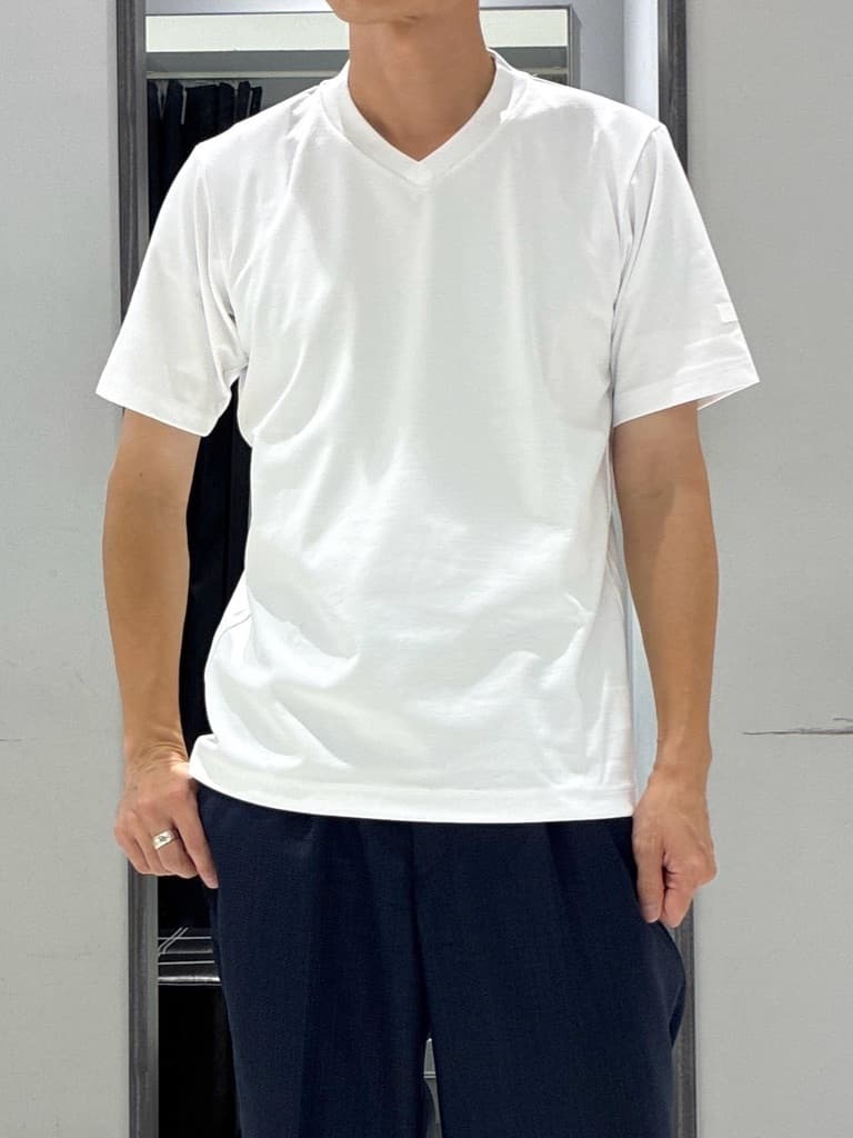 わいずみさんの「TAKEO KIKUCHI｜【多機能・軽量】シャドーライン リュック」を使ったコーディネート