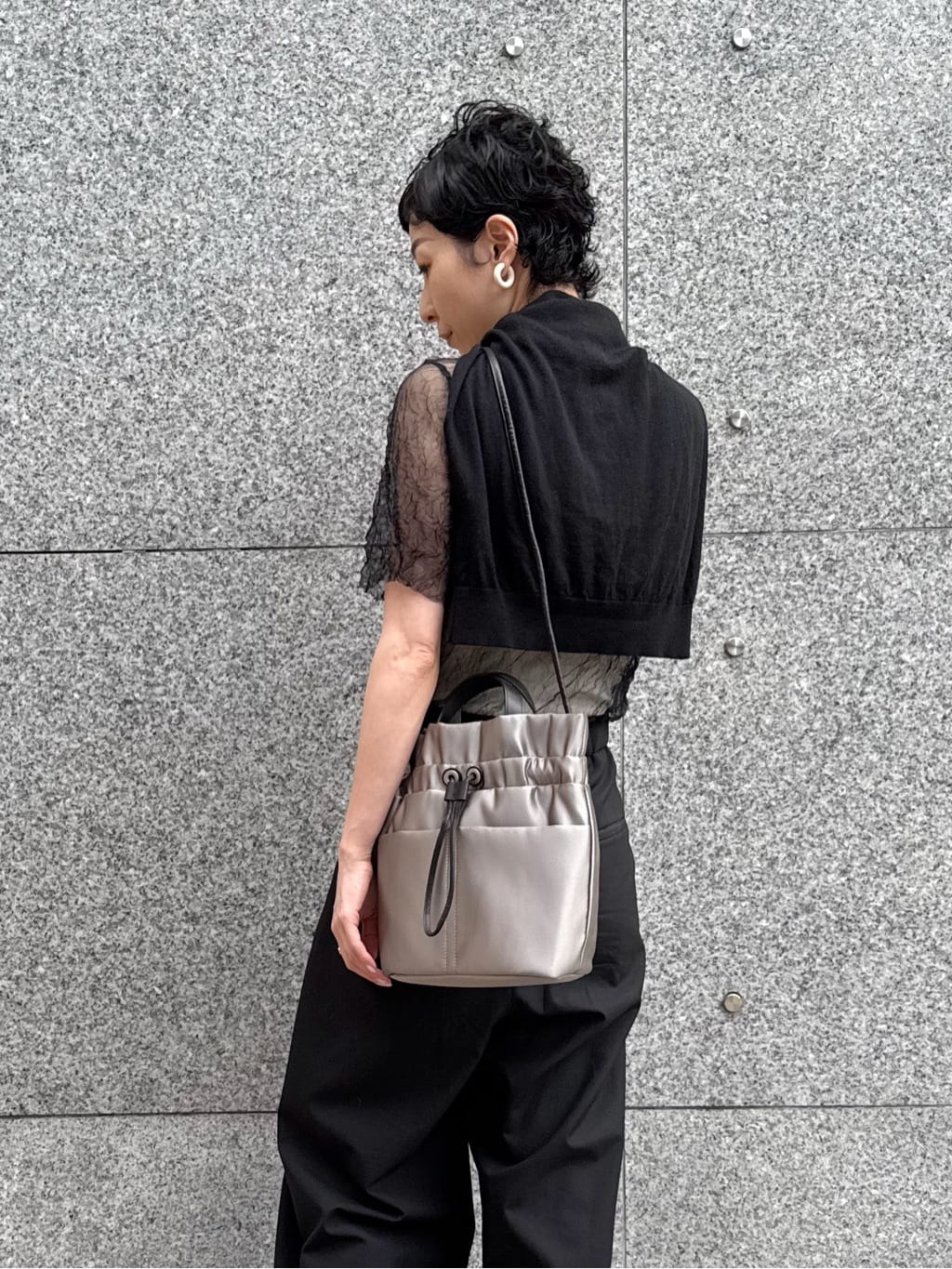 Kさんの「HIROKO HAYASHI｜LUINI SATINE（ルイーニ サティーネ）ショルダーバッグ」を使ったコーディネート