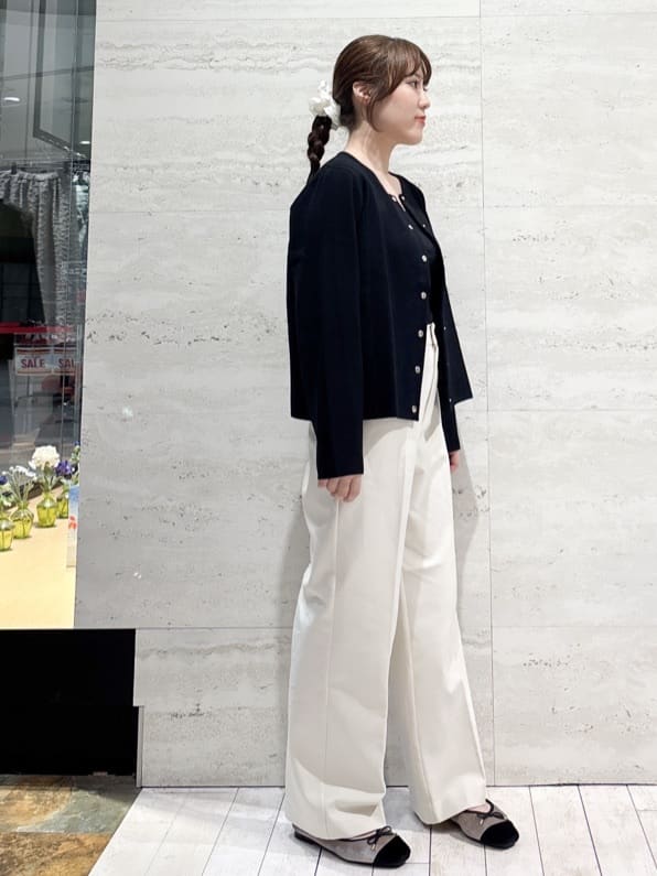 かほさんの「OPAQUE.CLIP｜《美人百花掲載》名品フラットバレエシューズ」を使ったコーディネート