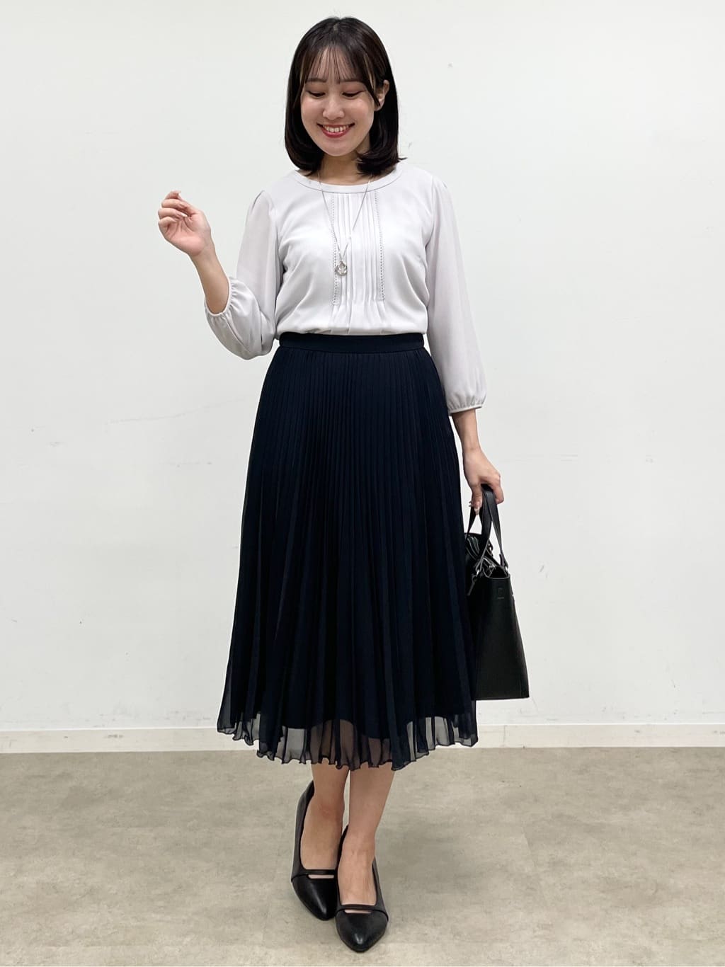yukariさんの「Reflect｜【SS-4Lサイズ】ピンタック&times;スカラレースブラウス」を使ったコーディネート