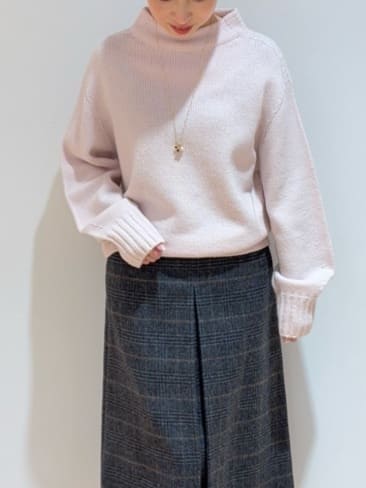 あやさんの「UNTITLED｜【洗える】スポンディッシュ ボトルネックニット」を使ったコーディネート