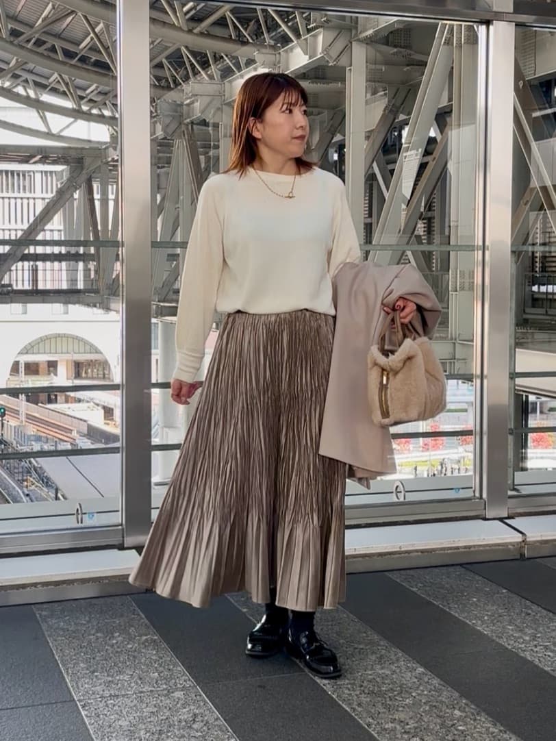 SaKiさんの「UNTITLED｜【8色展開／コンパクト丈】レーヨン混 コクーンニット」を使ったコーディネート