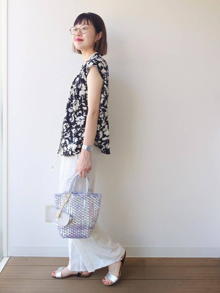 MUTSUKOさんの「UNTITLED｜【セレモニー】淡水パールショートネック」を使ったコーディネート