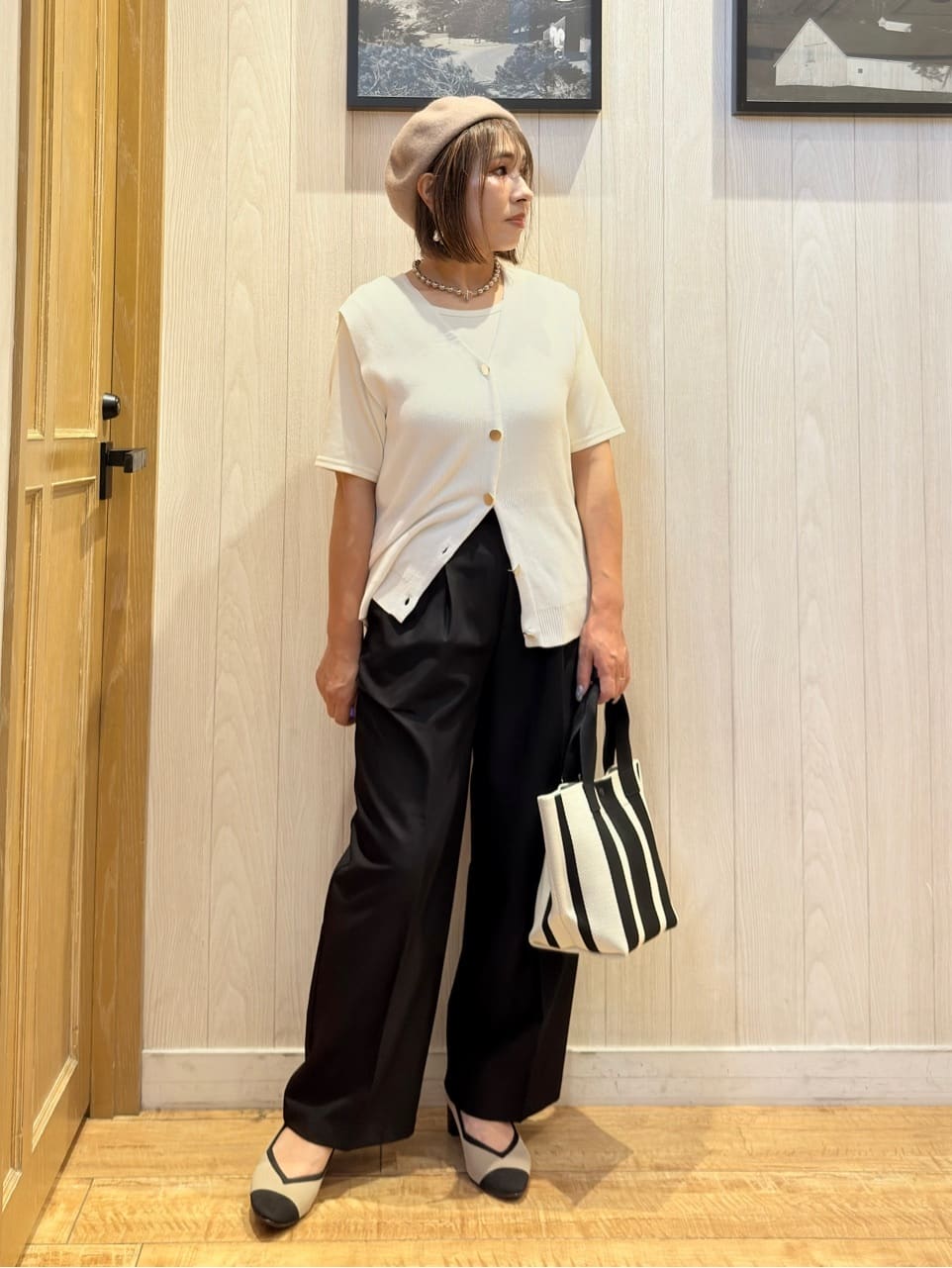 Megさんの「SHOO･LA･RUE｜【S-LL/ひんやり/前後2WAY】シンプルだから使いやすい テレコTシャツ」を使ったコーディネート