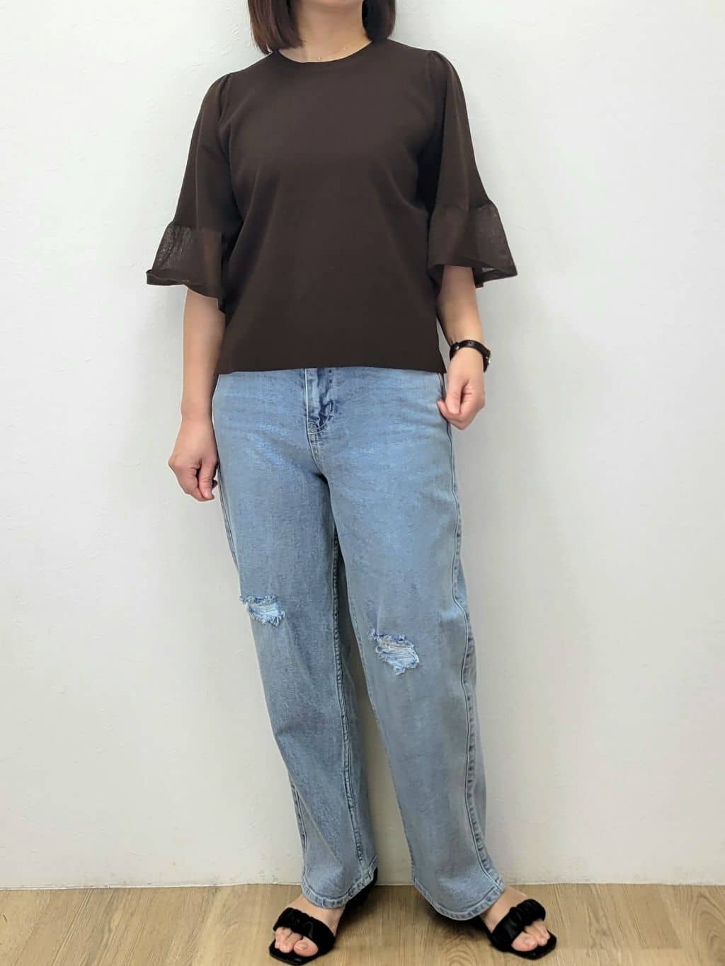 LISAさんの「OPAQUE.CLIP｜《5色展開》シアーフレアスリーブニット【洗濯機洗い可】」を使ったコーディネート