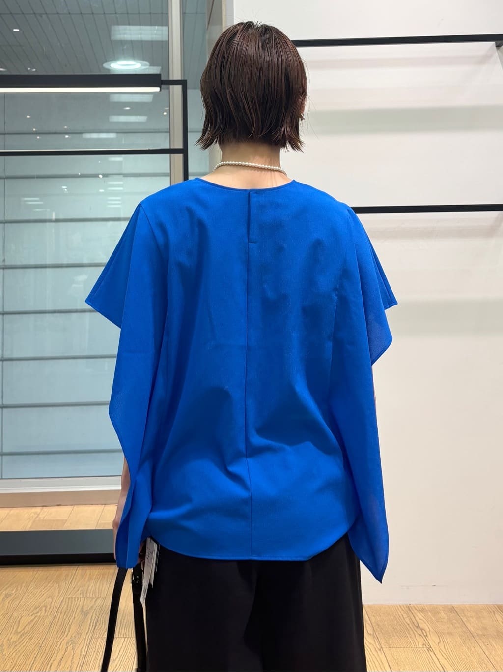 asamiさんの「INDIVI｜【洗える／清涼感◎】ワイドフレアパンツ／スカーチョ」を使ったコーディネート