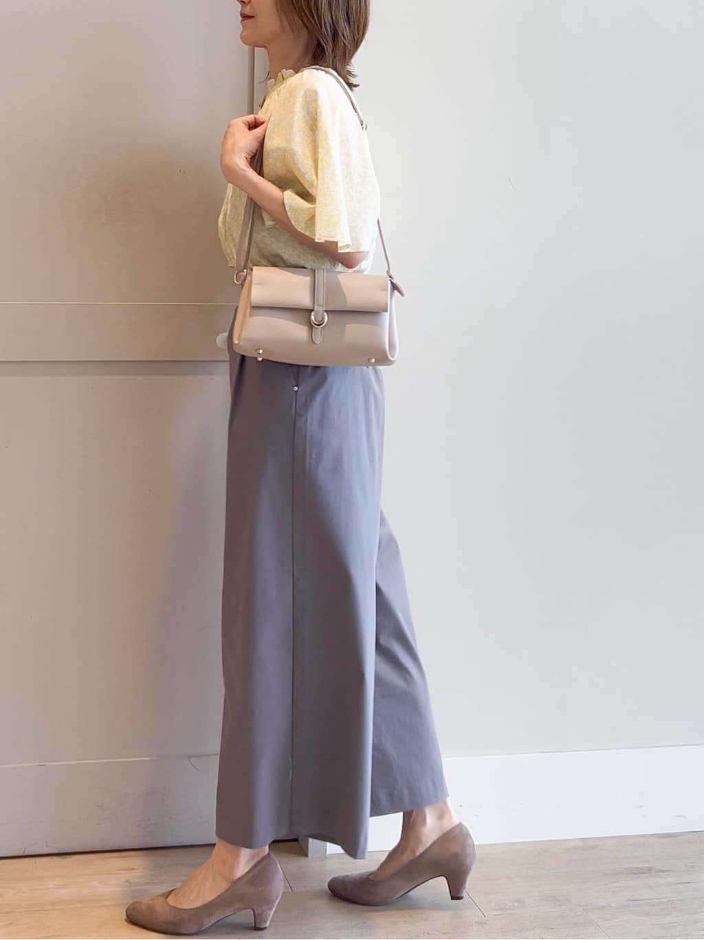 yamakoさんの「grove｜サマーハイパーストレッチワイドパンツ」を使ったコーディネート