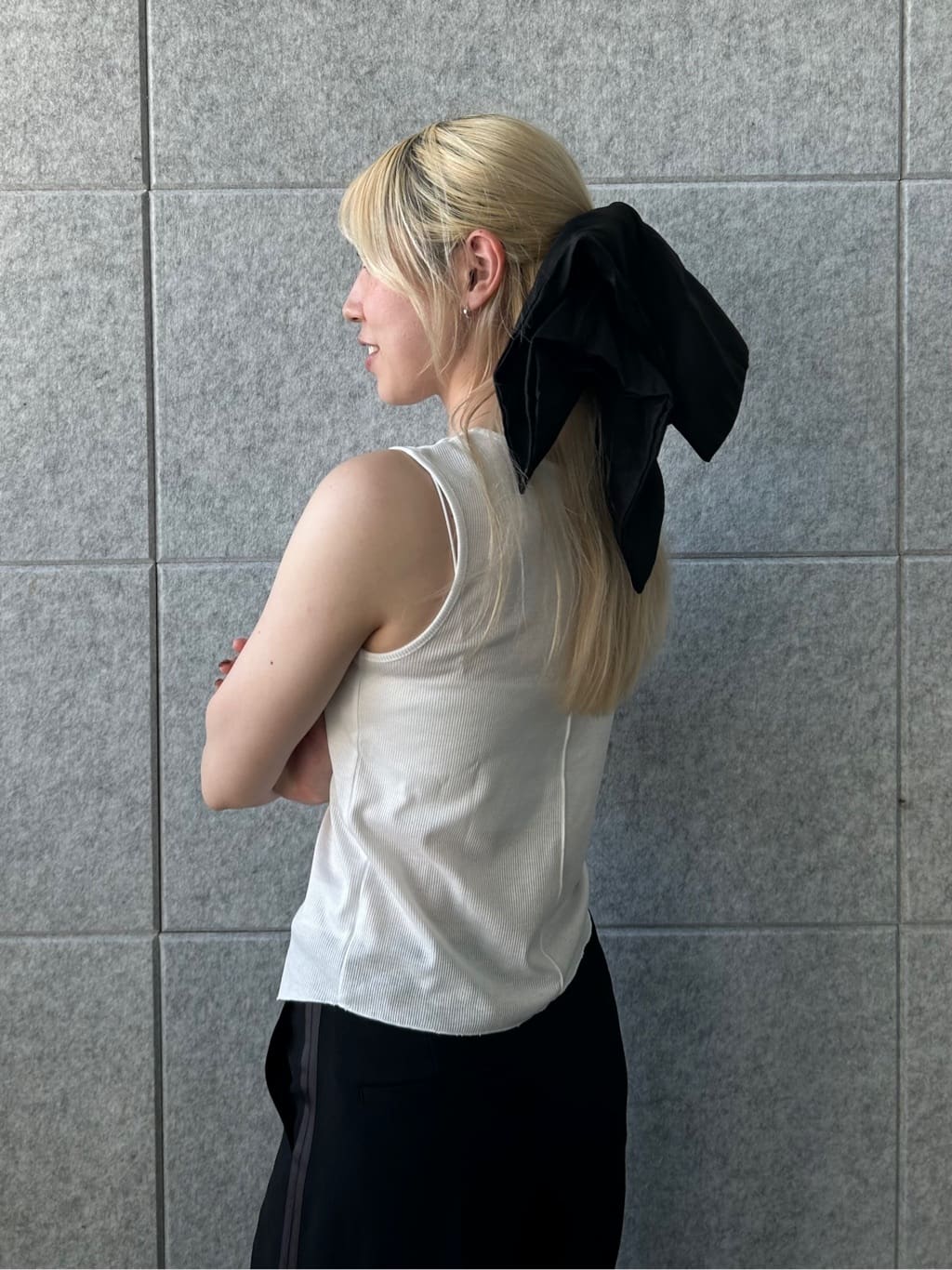 honoka Aさんの「CODE A｜line zip trousers」を使ったコーディネート