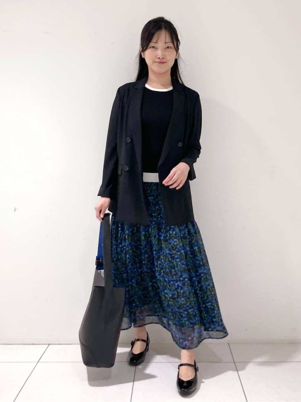 momokoさんの「INDIVI｜【軽く羽織れる！】ダブルジャケット」を使ったコーディネート