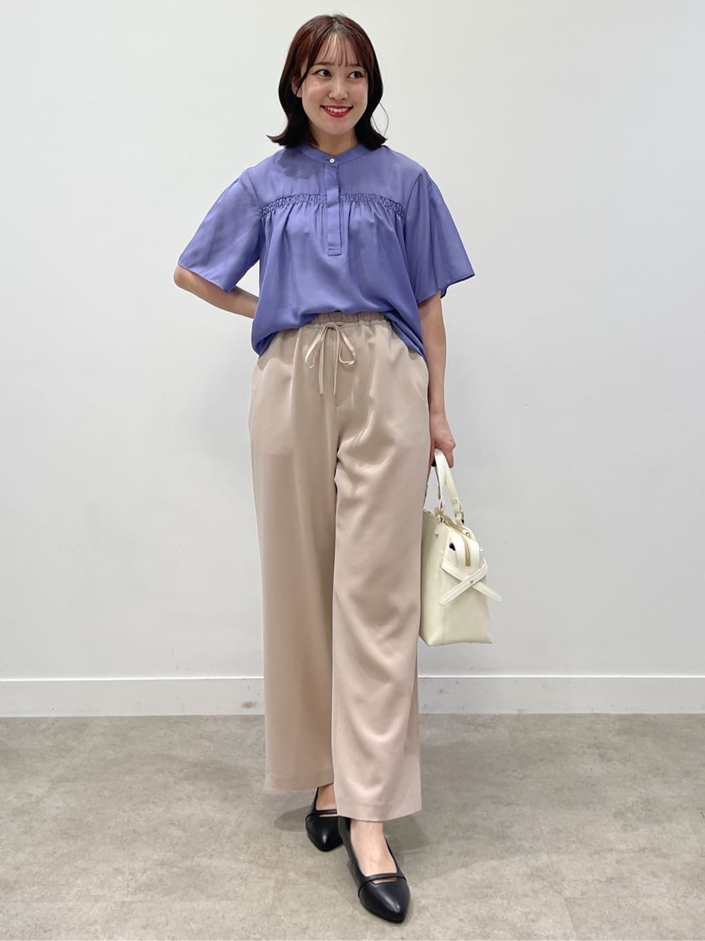 yukariさんの「Reflect｜【選べる5色◎／マシンウォッシュ可】シャーリングデザインブラウス」を使ったコーディネート