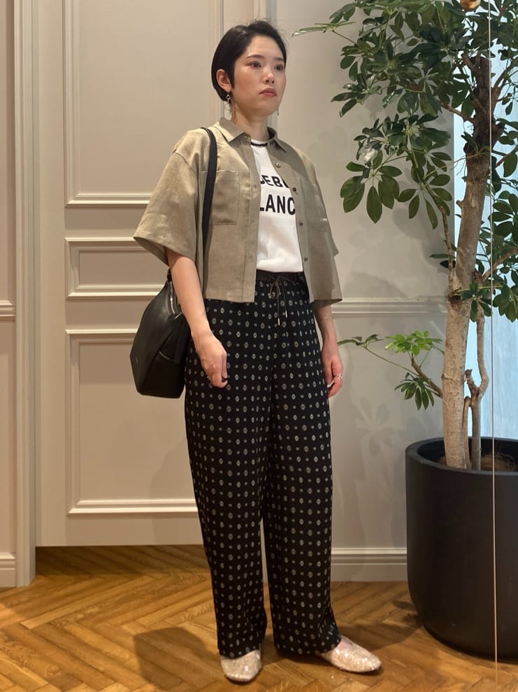 konominさんの「DRESSTERIOR｜」を使ったコーディネート