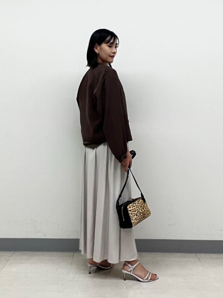 hinanoさんの「INDIVI｜【洗える／体型カバー】美シルエットニット」を使ったコーディネート
