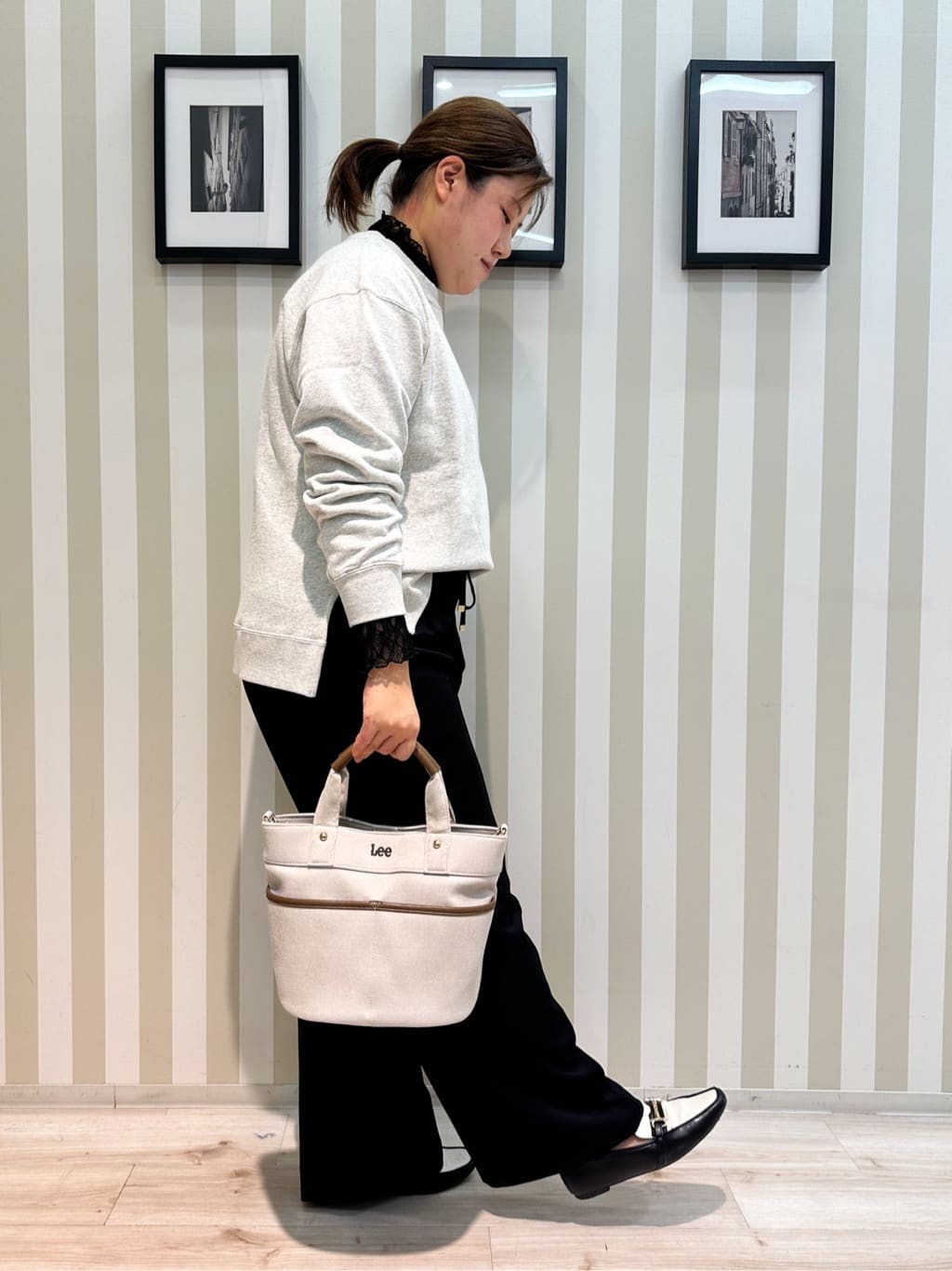みさぼうさんの「SHOO･LA･RUE｜【S-LL】上品なレースハイネックトップス」を使ったコーディネート