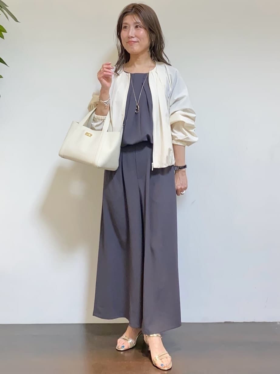 tomoさんの「UNTITLED｜ライトダブルリングネックレス」を使ったコーディネート