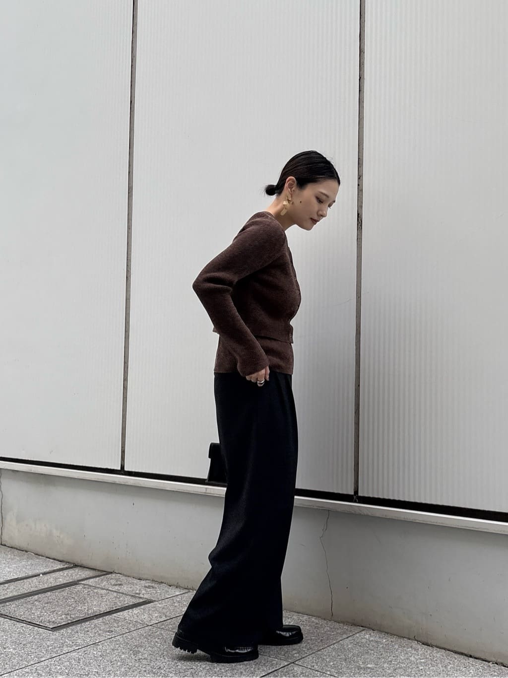 ayanoさんの「INDIVI｜ツイードタックワイドパンツ」を使ったコーディネート