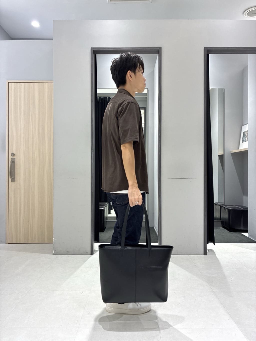 わいずみさんの「TAKEO KIKUCHI｜【COOL CITY WEAR】ストライプジャージ ボタンダウンシャツ /接触冷感」を使ったコーディネート