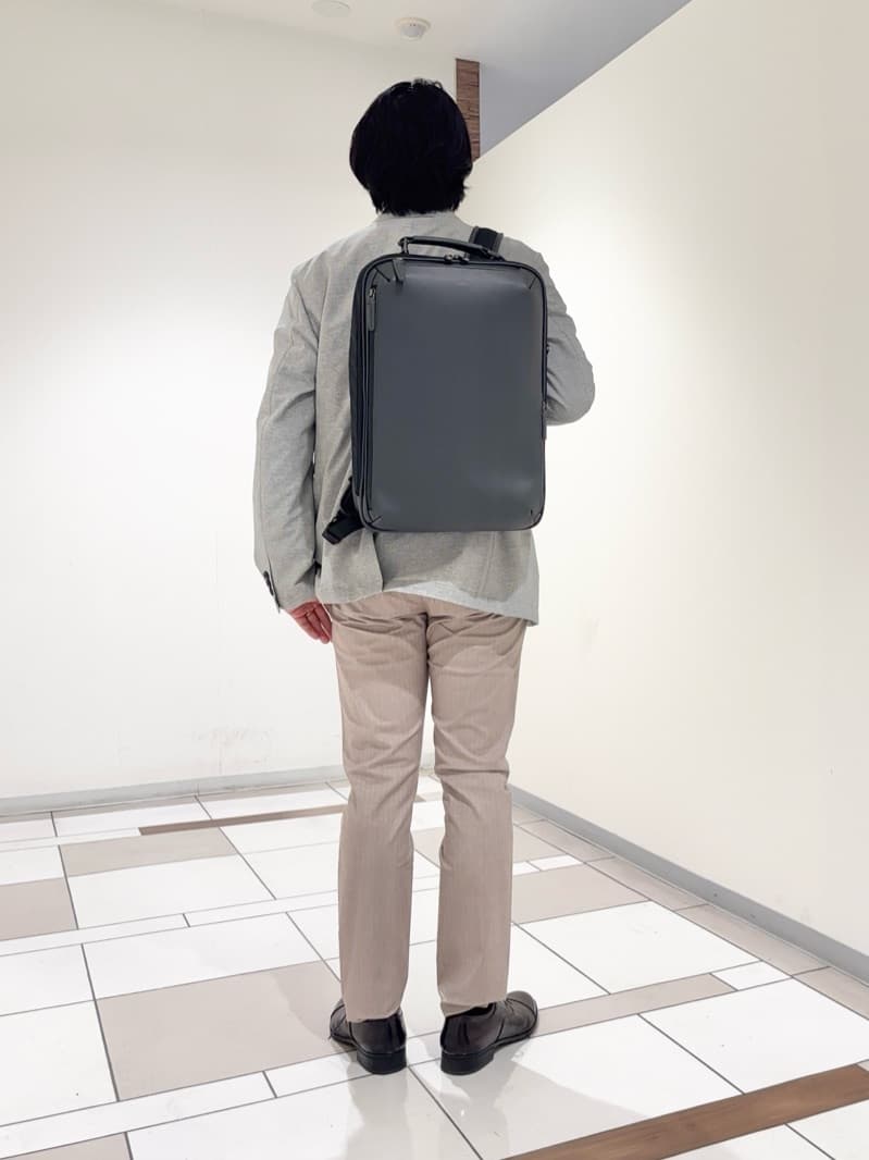 及川さんの「TAKEO KIKUCHI｜【抗菌防臭】COOL DOTS（R）ドビープリント ジャケット」を使ったコーディネート