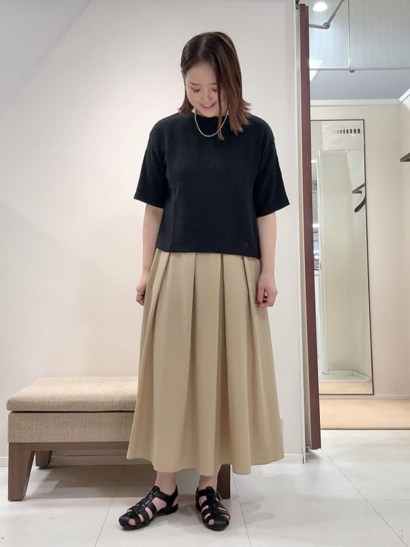 YUIさんの「UNTITLED｜【五分袖/ジャージトップス】スラブカールマイヤープルオーバー」を使ったコーディネート