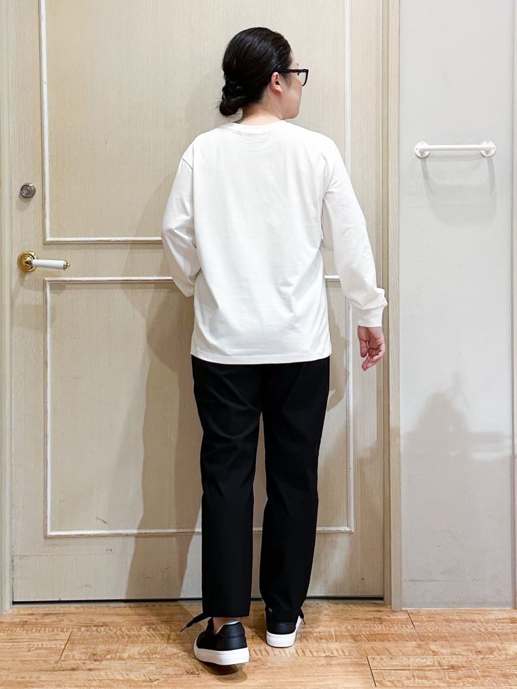 umeさんの「SHOO･LA･RUE｜グラフィックアソート ベーシックロンT」を使ったコーディネート