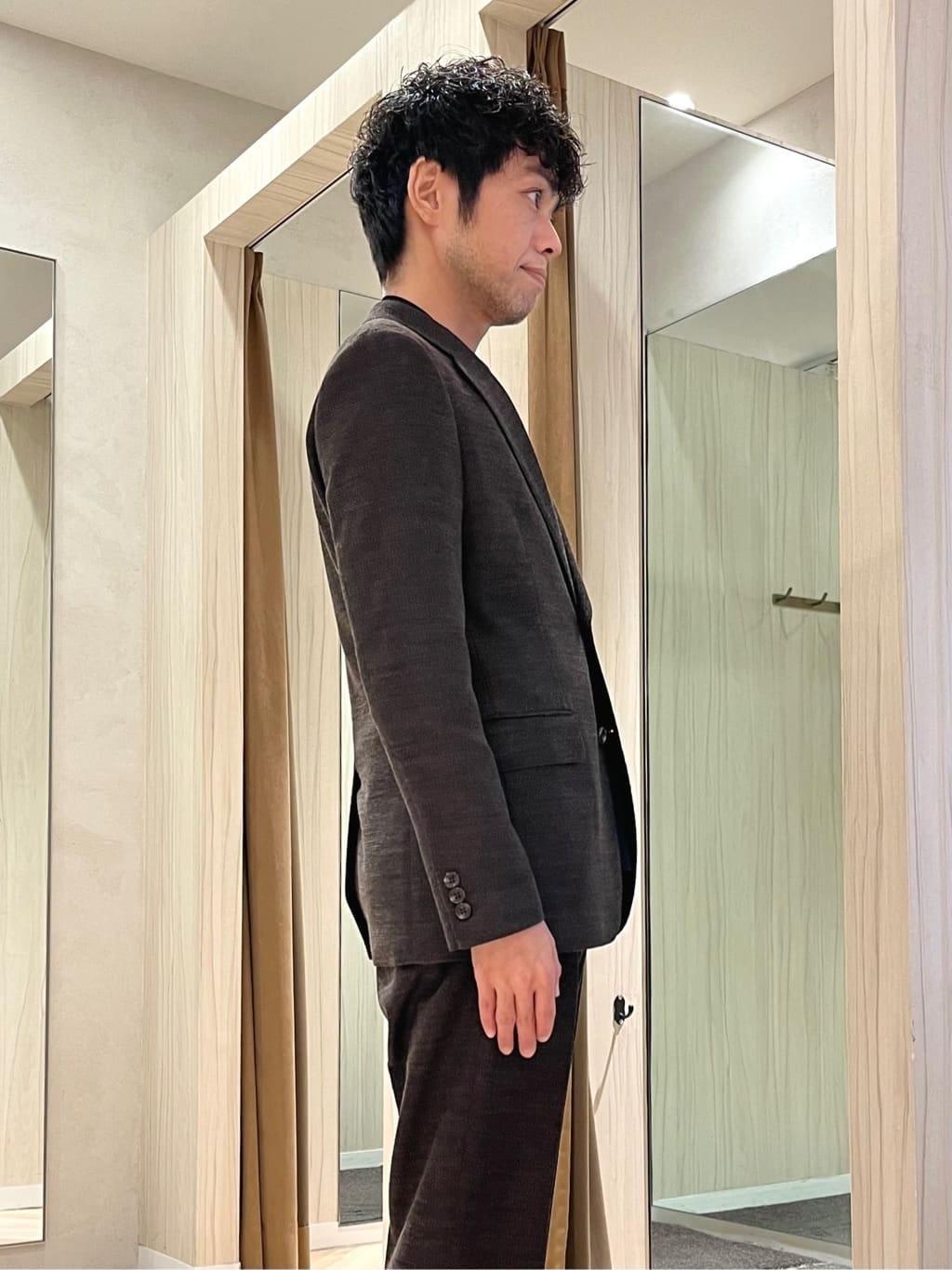 URAさんの「TAKEO KIKUCHI｜【3WAY】ドビー ダウンライナー付ブルゾン」を使ったコーディネート